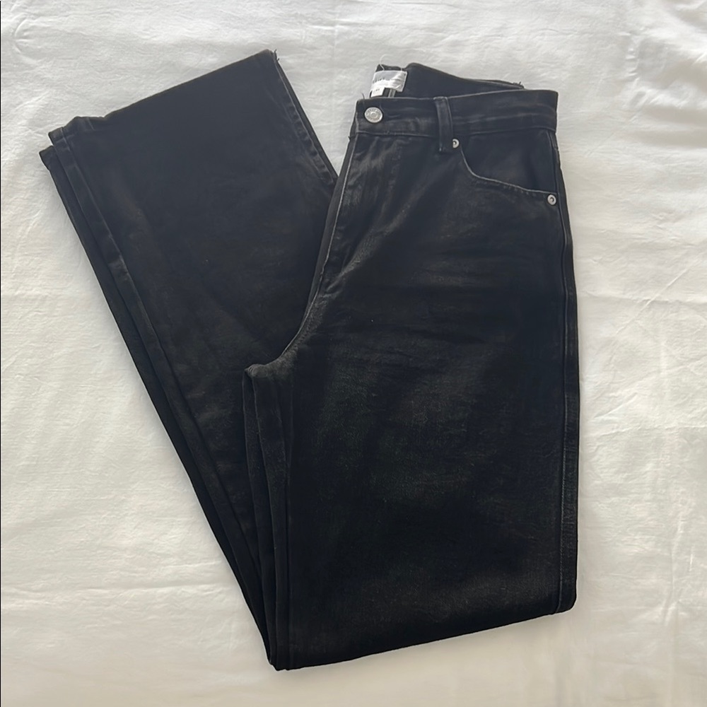 Women’s Black High-Rise Straight Jeans